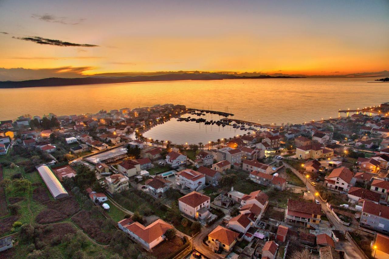 Mobile Homes Olive And Sea Bibinje Bagian luar foto