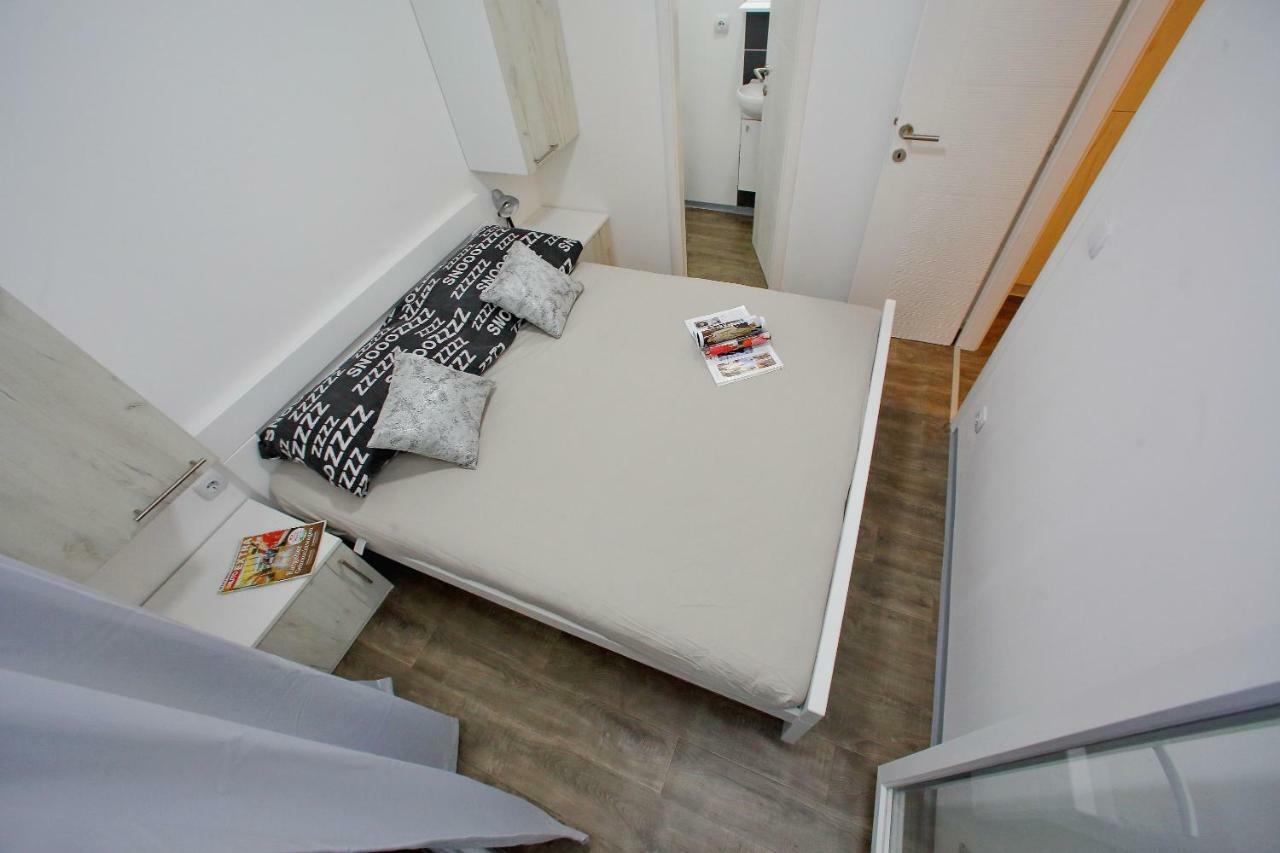 Mobile Homes Olive And Sea Bibinje Bagian luar foto