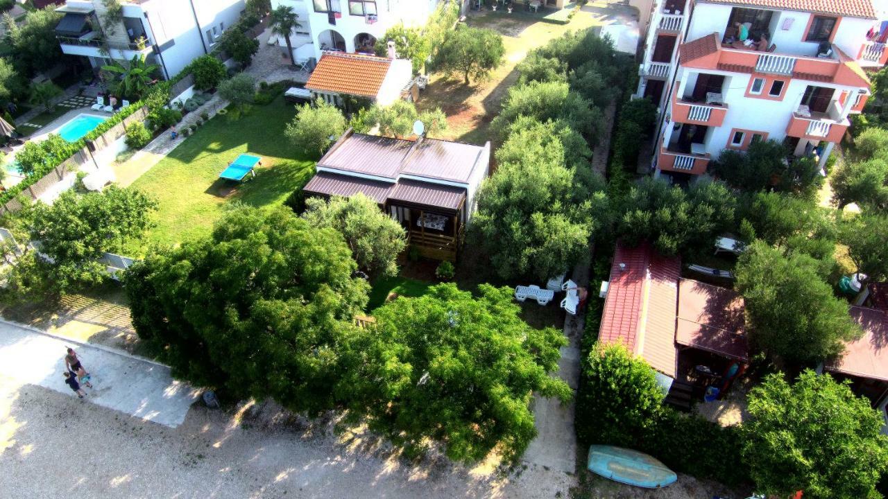 Mobile Homes Olive And Sea Bibinje Bagian luar foto