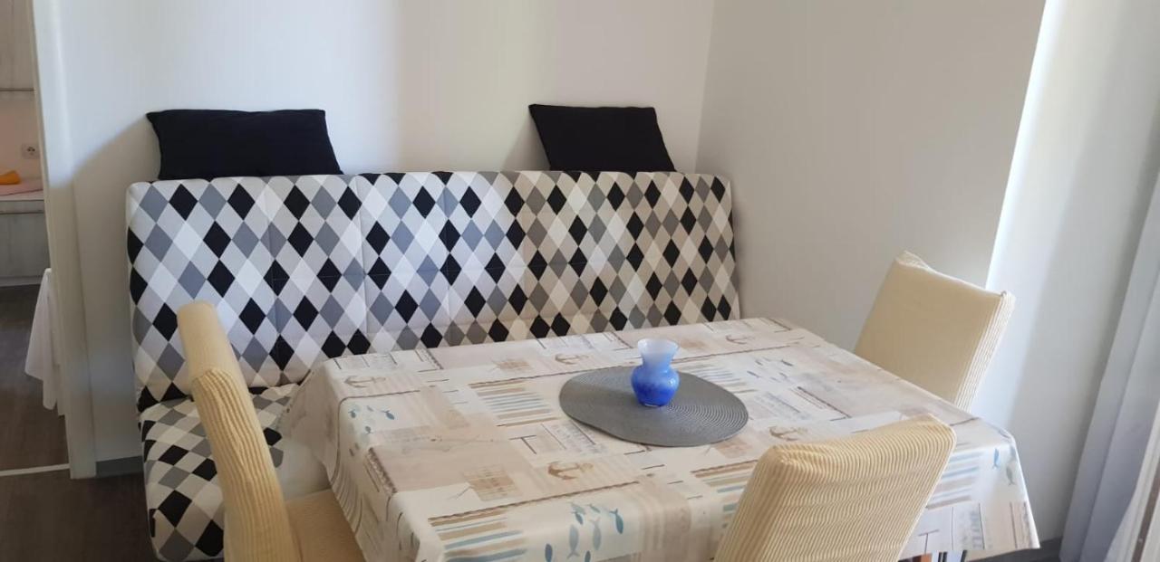 Mobile Homes Olive And Sea Bibinje Bagian luar foto